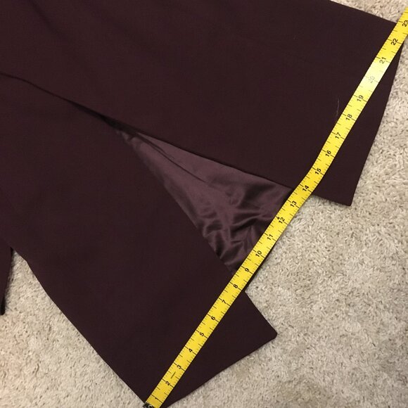 le chateau Long Burgundy Open Blazer - Picture 13 of 15